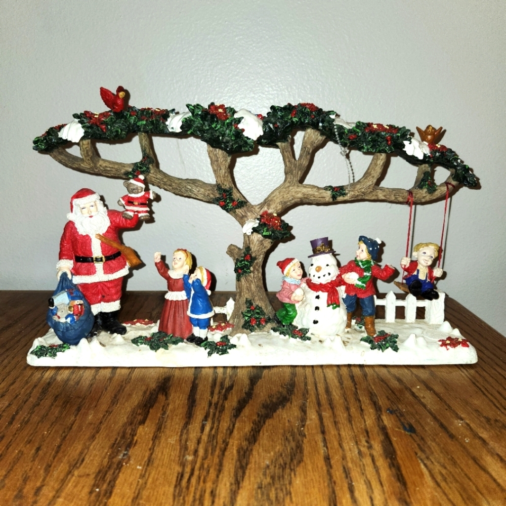 Santa Xmas Christmas Sculpture Tabletop Decor